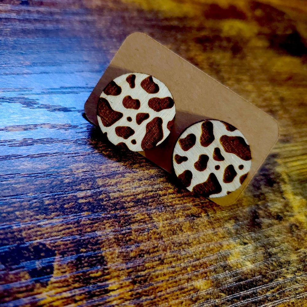 Round wood large stud earrings.